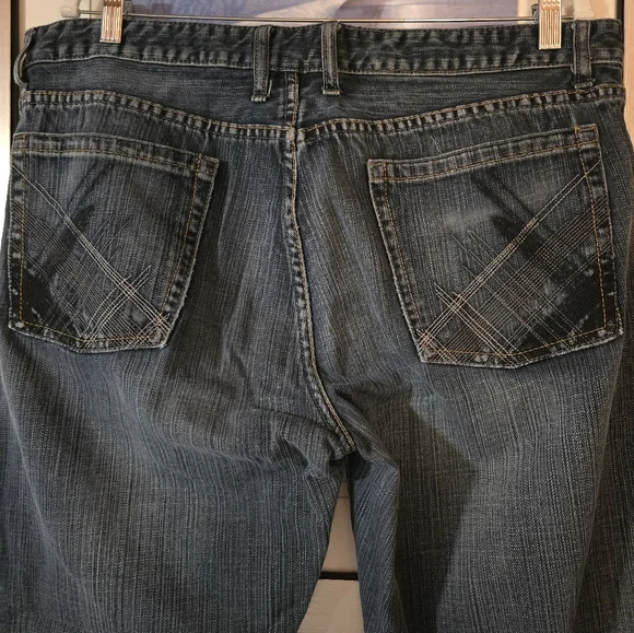 Men's Kenneth Cole Jeans size 36x30 - Picture 4 of 4